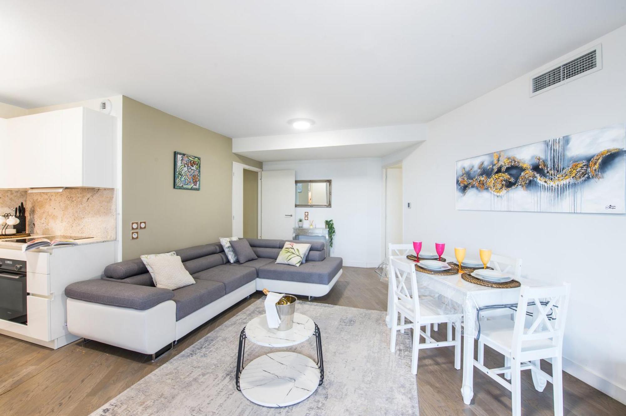 Grande Terrasse - Vue Mer - Parking - Bk Beausoleil Exteriör bild